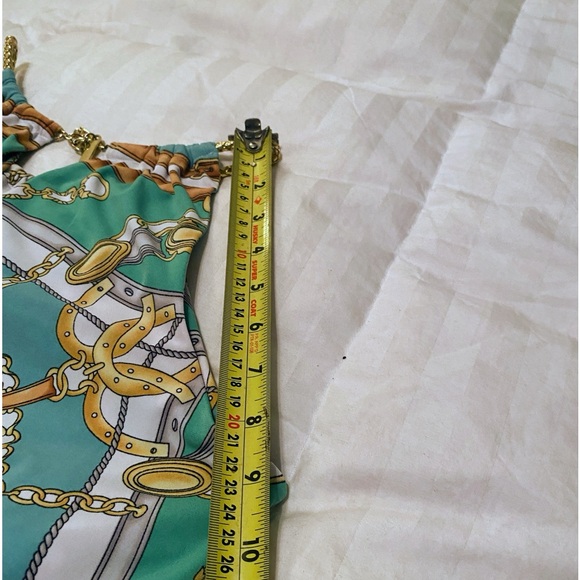 Cache Medium sized bra top built in sexy metallic woven and chain golden color - Picture 8 of 12